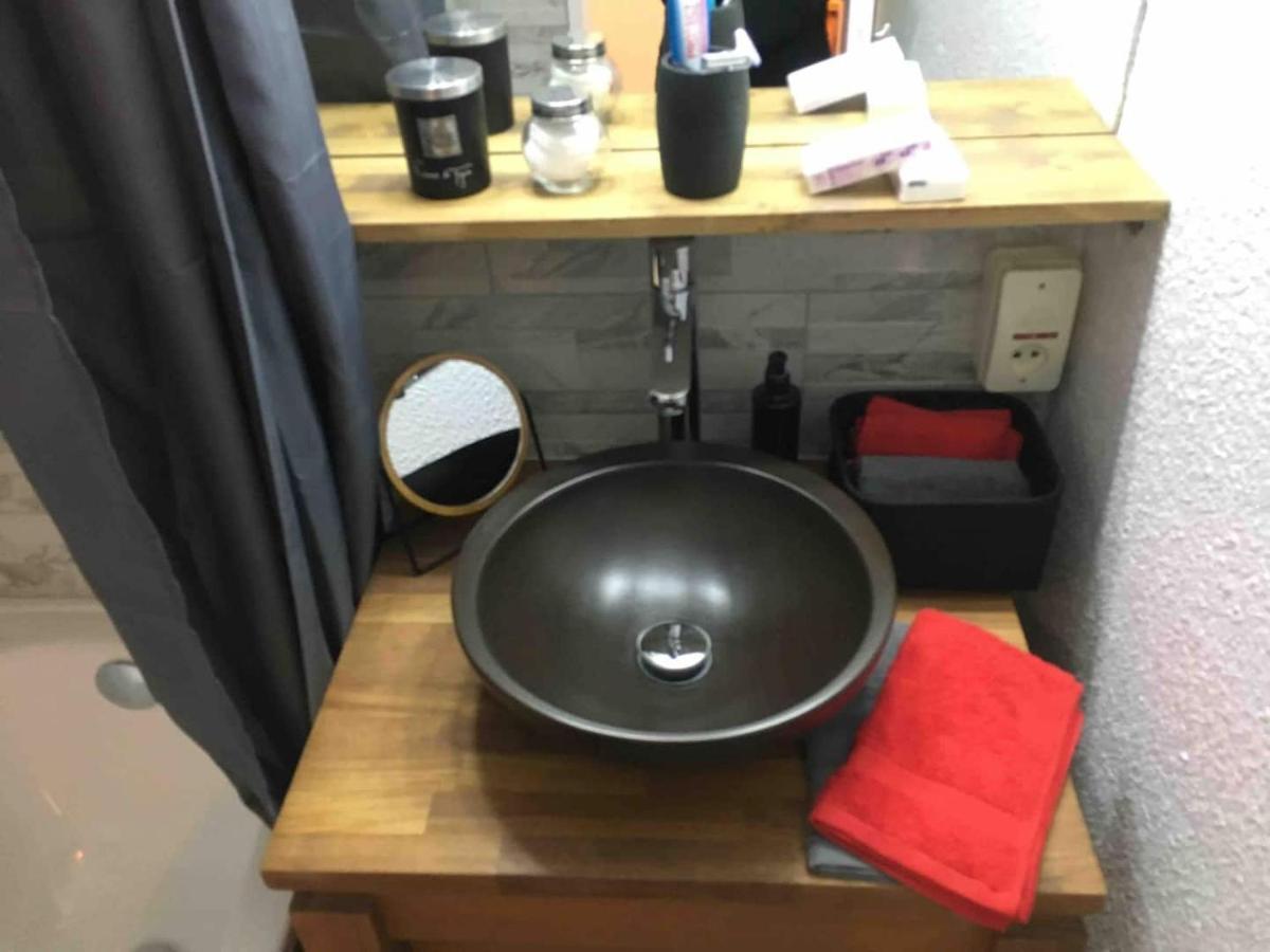 Chamois De Chamonix, Confortable 2 Pieces, Balcon, Parking Gratuit Eksteriør bilde