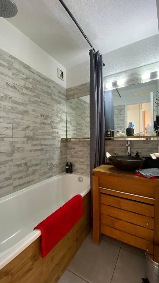 Chamois De Chamonix, Confortable 2 Pieces, Balcon, Parking Gratuit Eksteriør bilde
